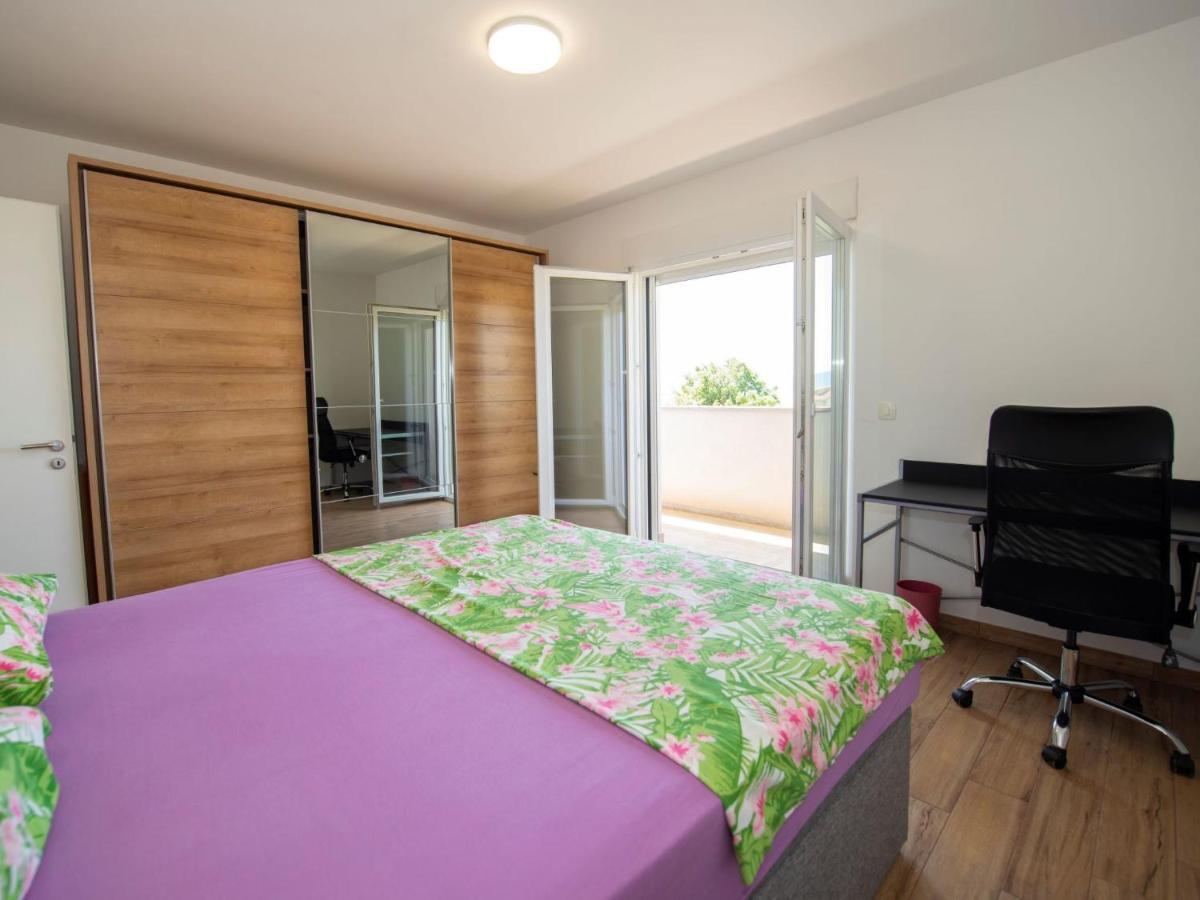 Holiday Home Stella Kaštela Esterno foto