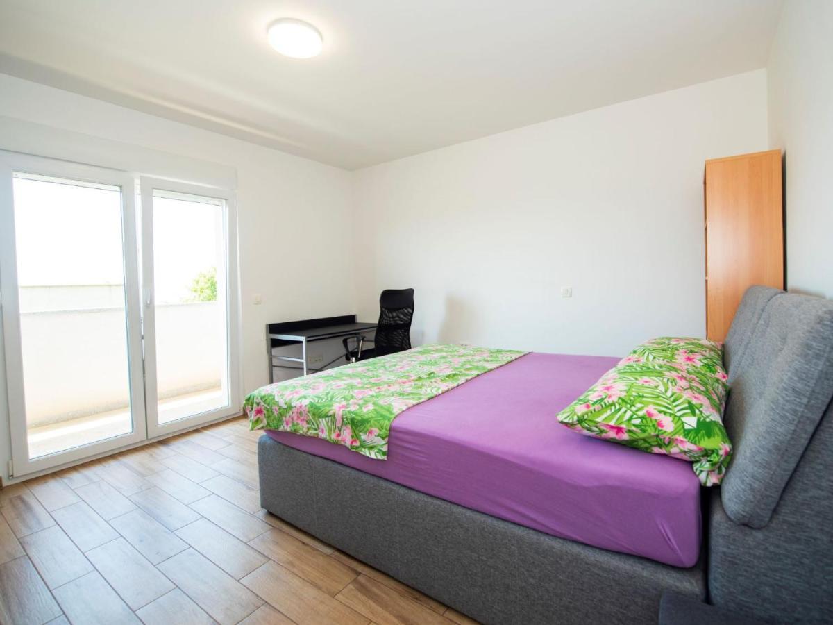 Holiday Home Stella Kaštela Esterno foto
