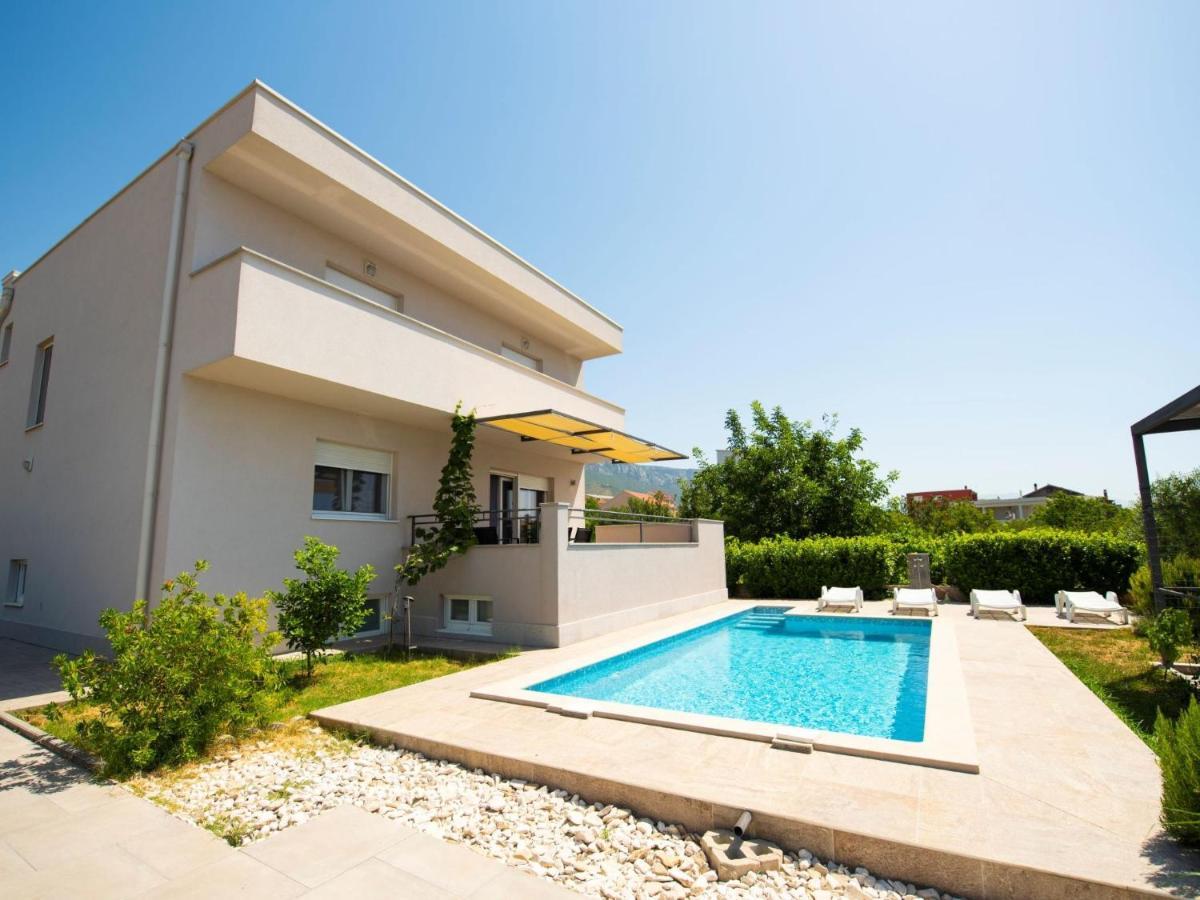 Holiday Home Stella Kaštela Esterno foto